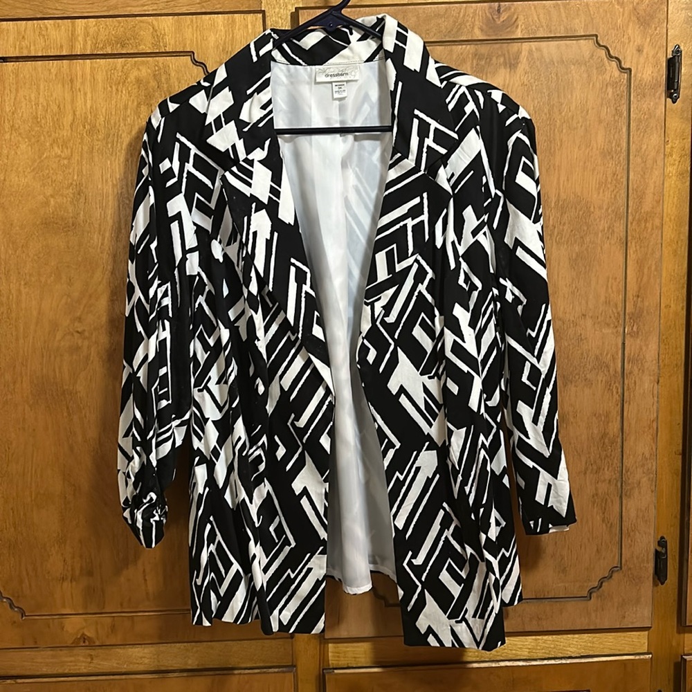 3/4 Sleeve Black & White Blazer